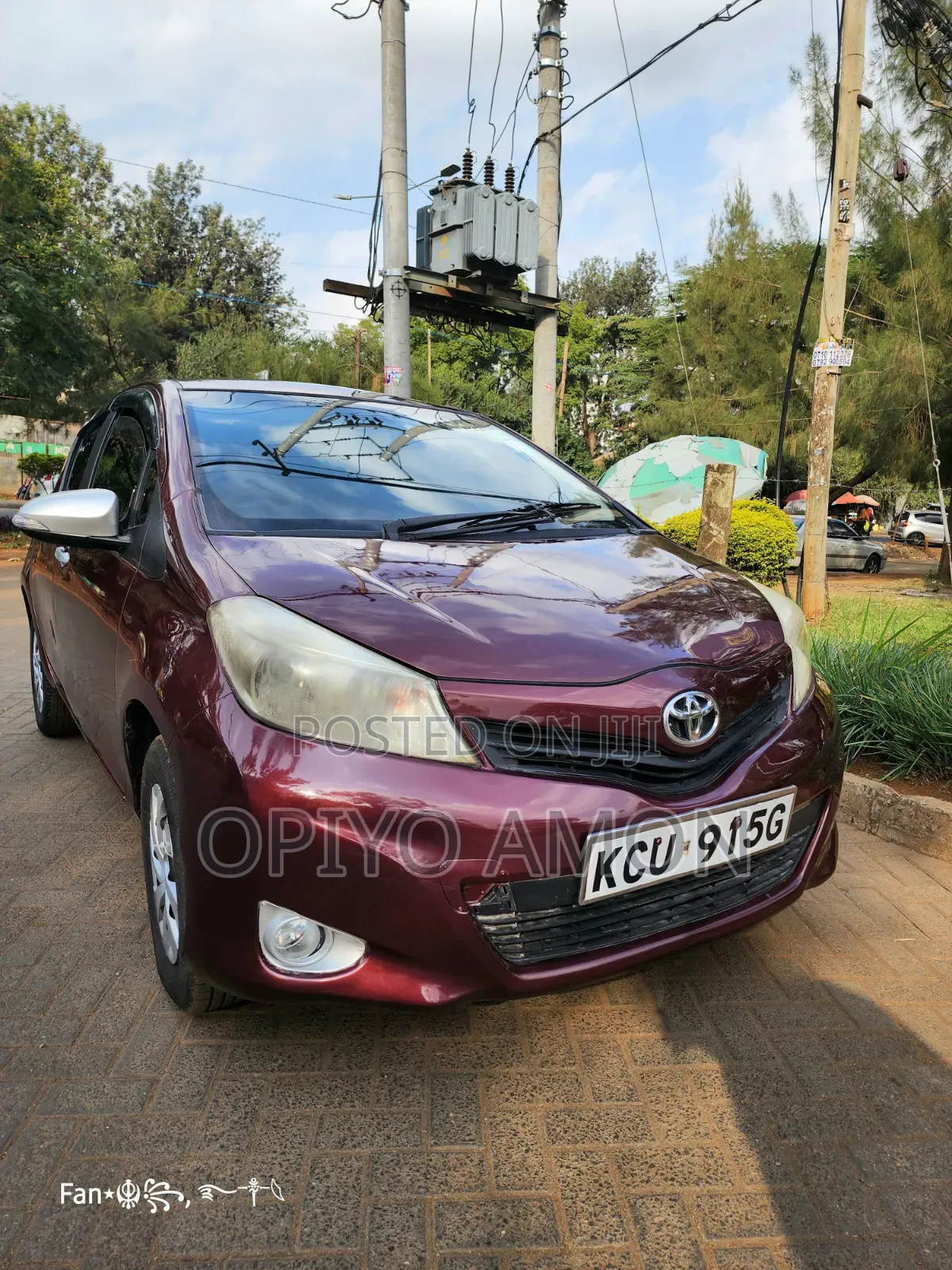 Toyota Vitz 2012 Maroon
