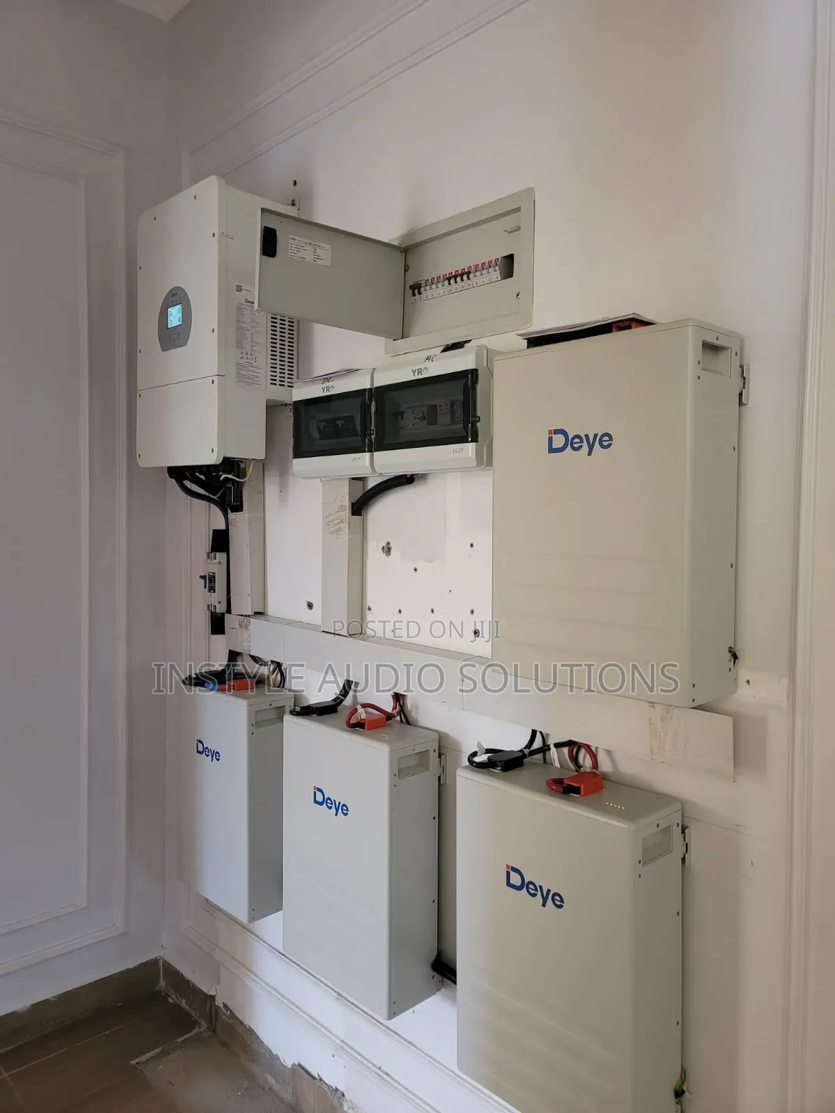 Deye 50kw - 48v Low Frequency Hybrid 100a MPPT Controller