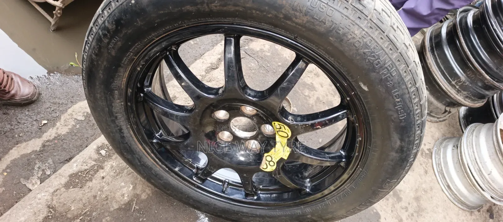 Rangerover Spare Tire Size 20