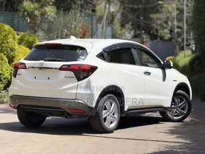 Honda Vezel 2019 White