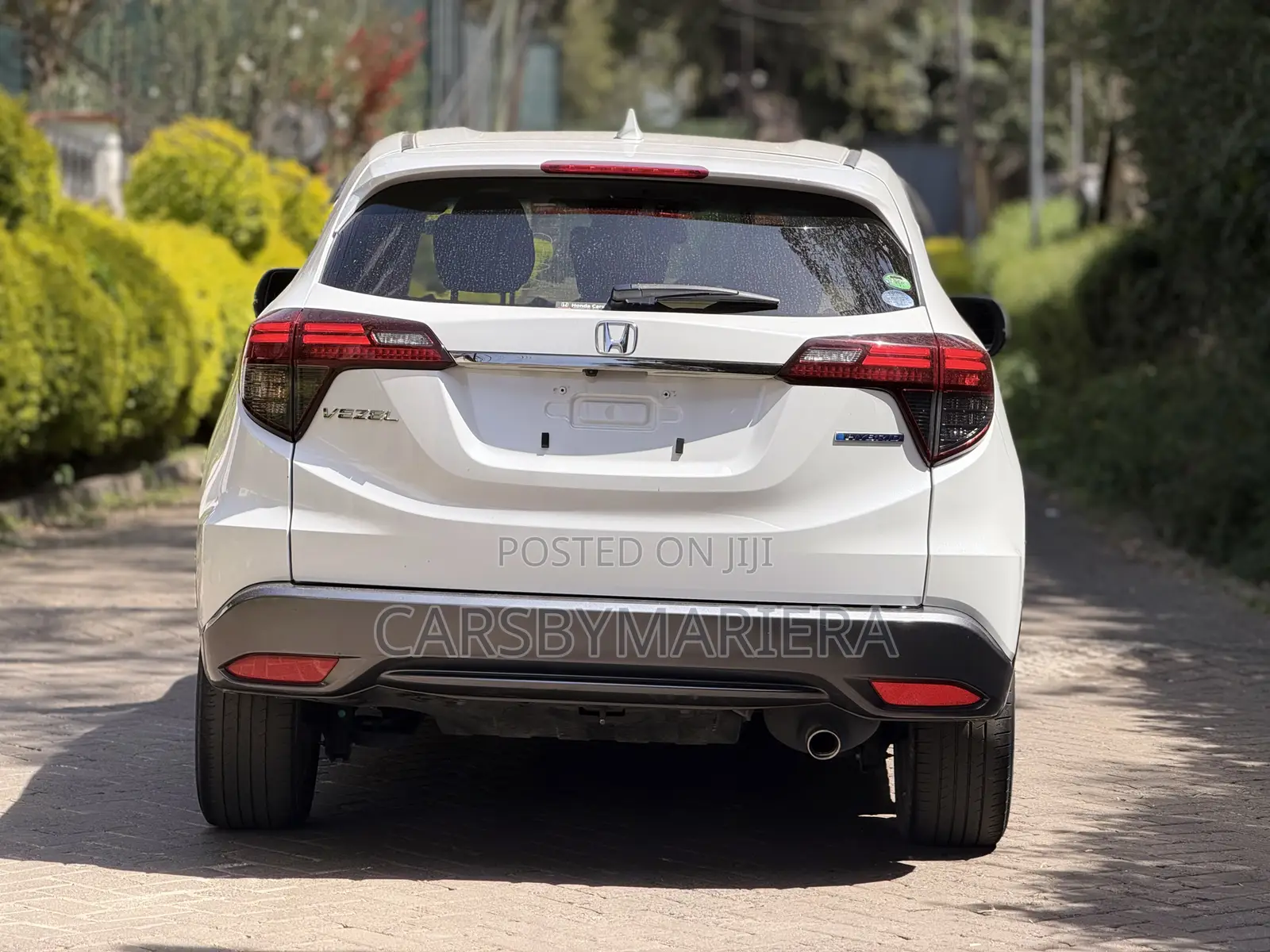 Honda Vezel 2019 White
