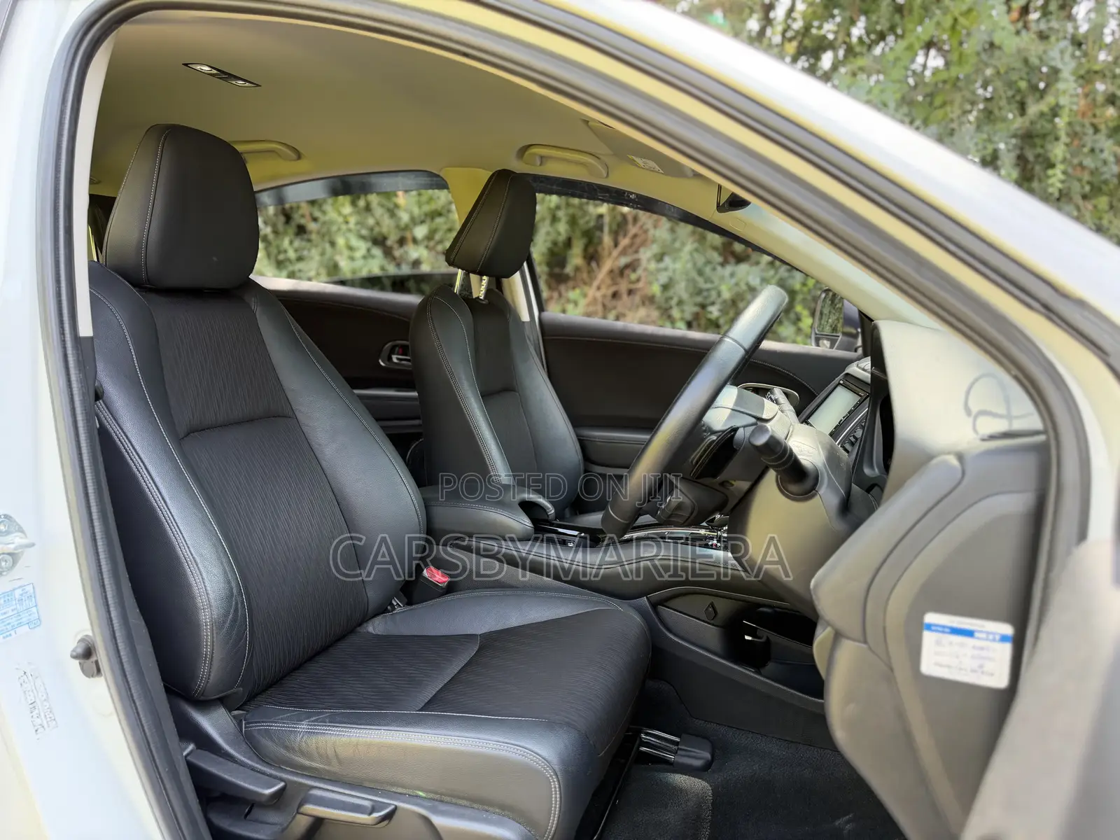 Honda Vezel 2019 White