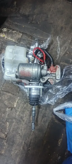 Brake Booster Prado