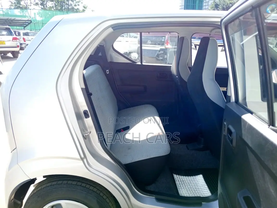 Mazda Carol 2018 Silver