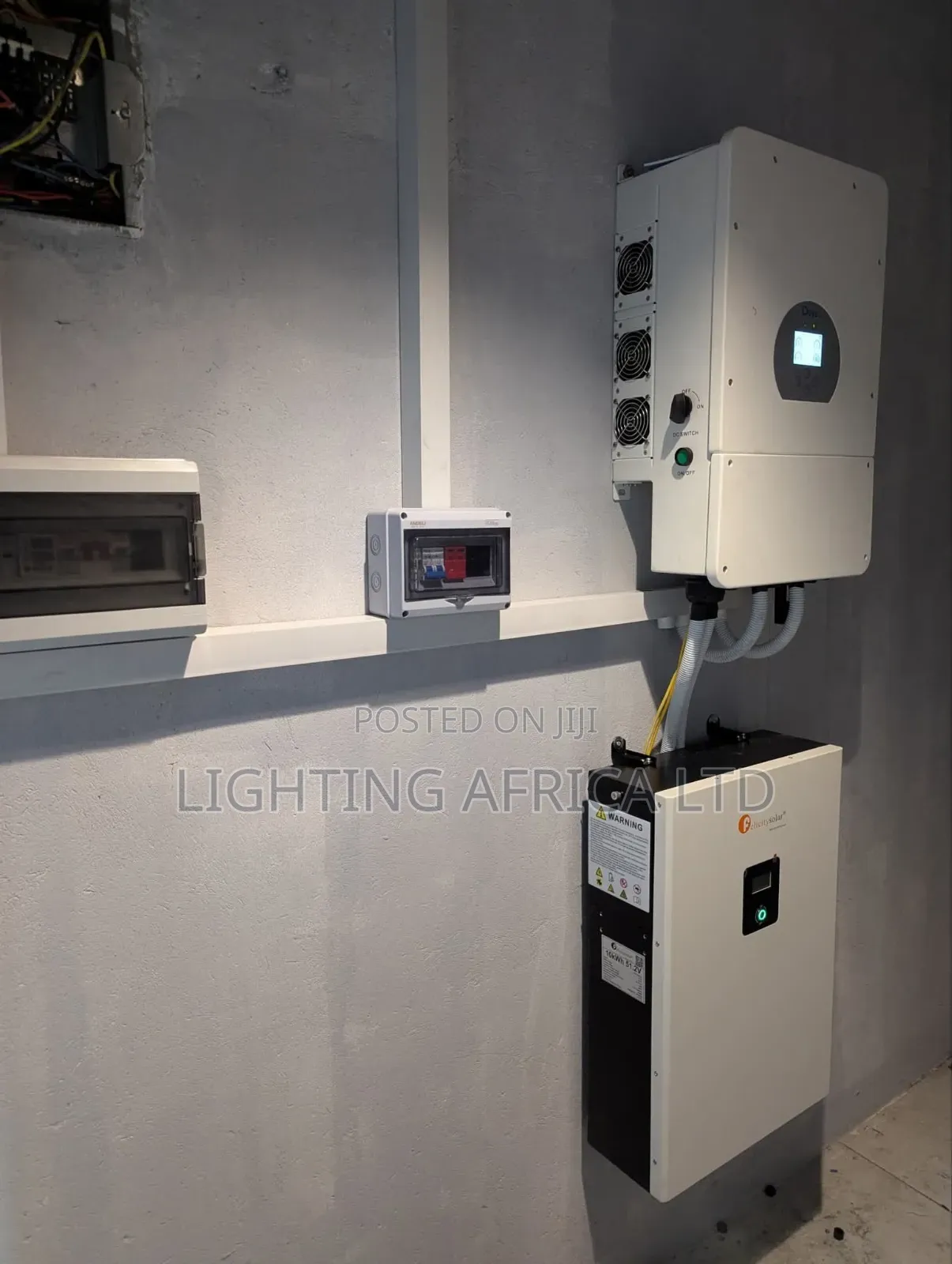 Deye 8kva -10kwh Lithium - (8)615w Solar Free Installation Transport