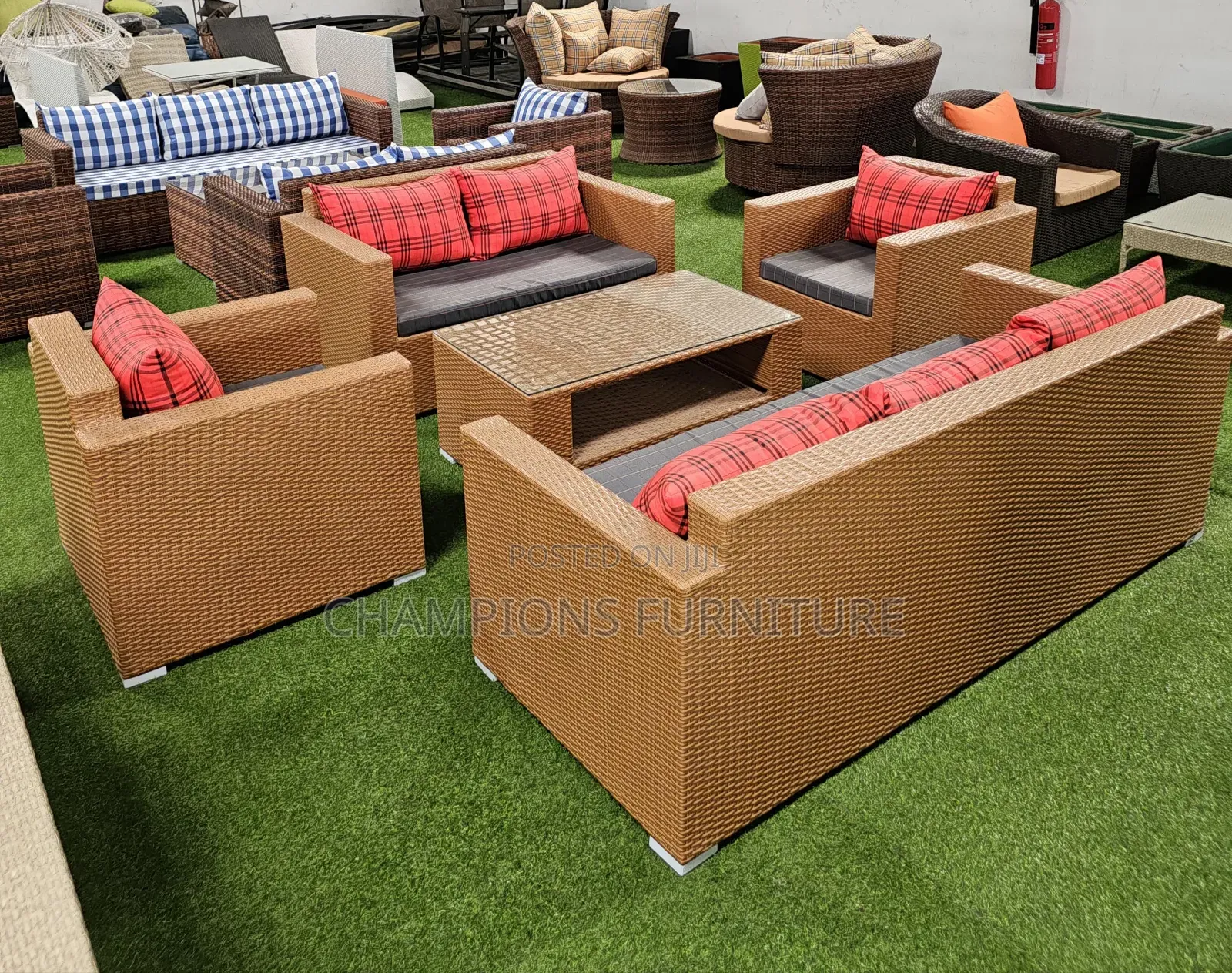 7 Seater Rattan Set With Glass Top Coffee Table
