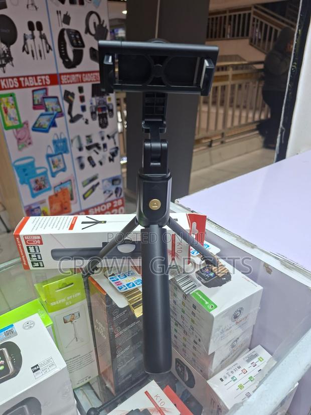  Bluetooth Selfie Stick Tripod With Remote Control - thumbnail 3