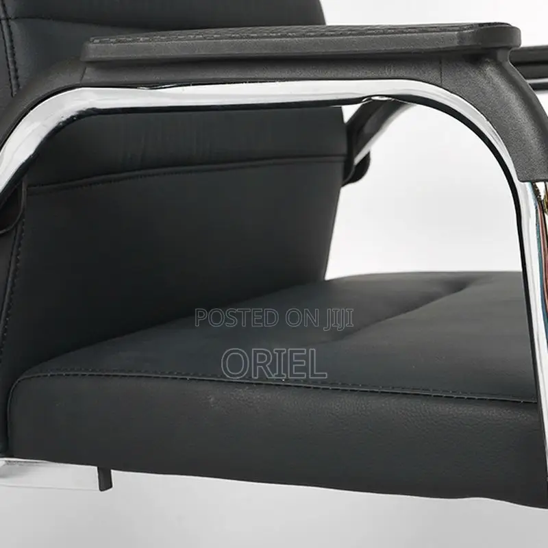 Office Chair : Visitor Waiting Leather Padded Chair.