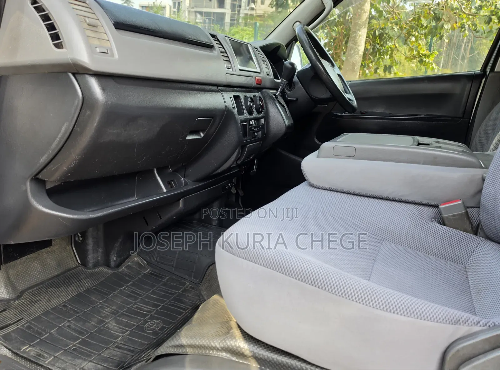 Toyota HiAce 2008 Silver
