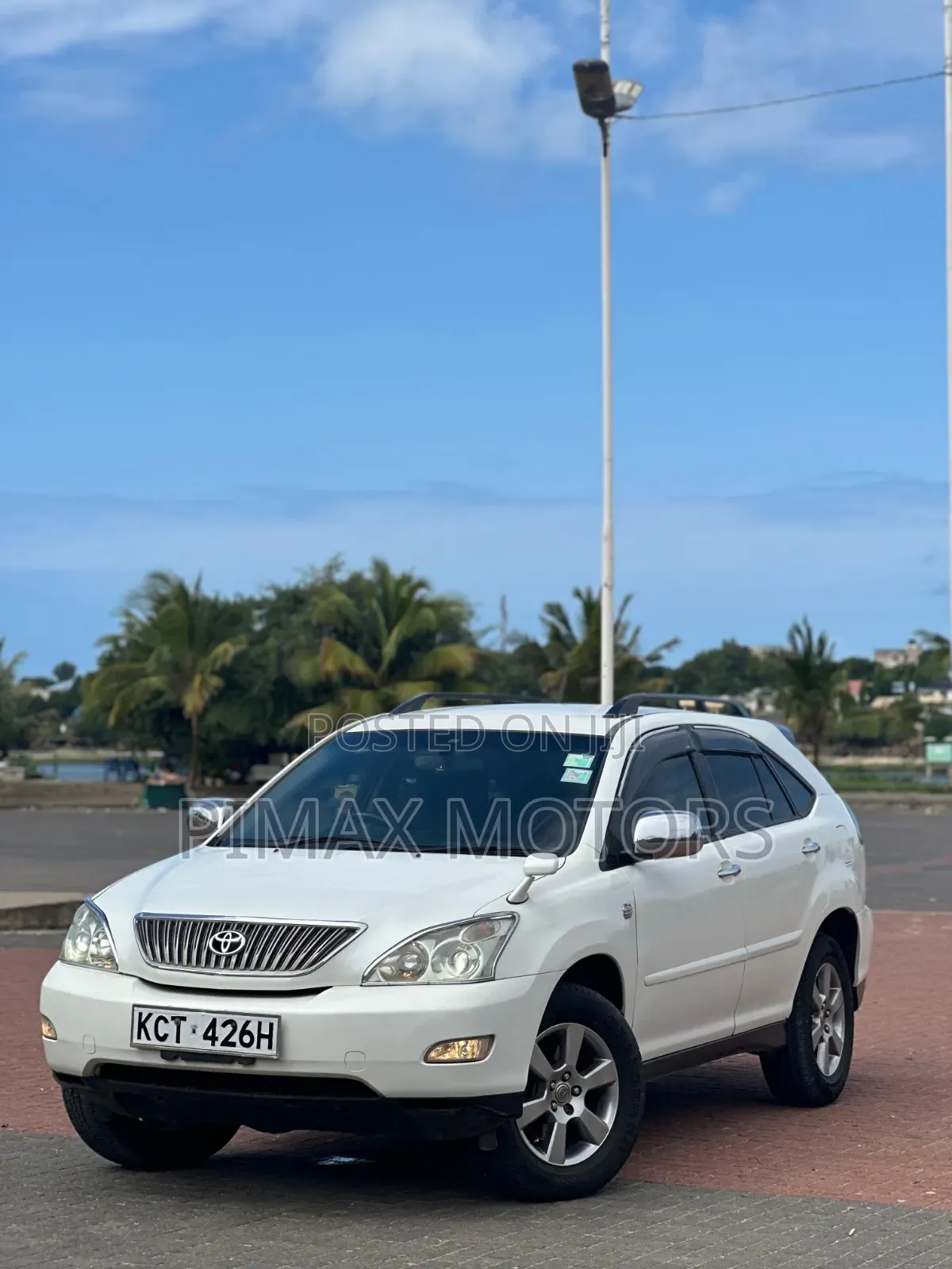Toyota Harrier 2011 White