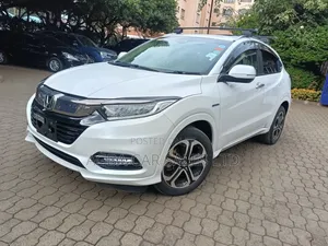 Honda Vezel 2019 White
