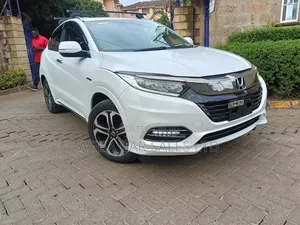 Honda Vezel 2019 White