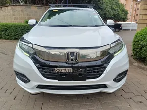Honda Vezel 2019 White
