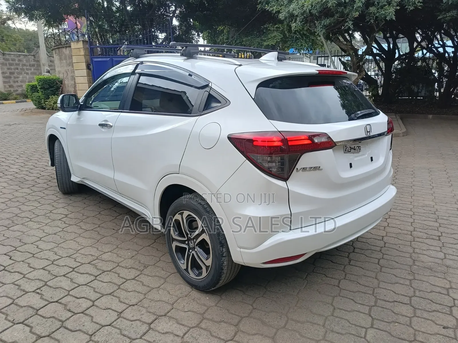 Honda Vezel 2019 White