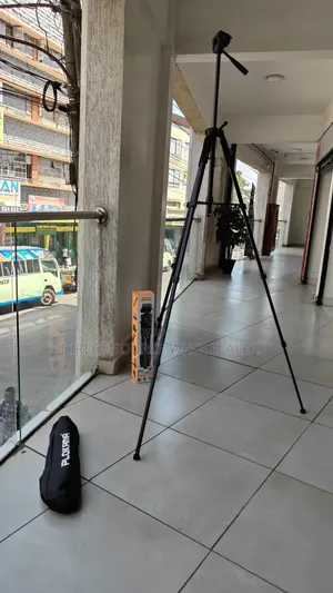 Adjustable Tripod Stand for Cameras Phones