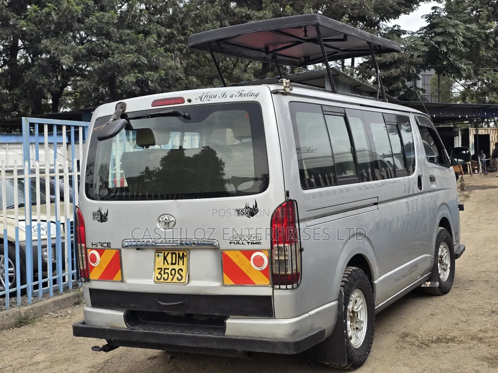 Toyota HiAce 2016 Silver