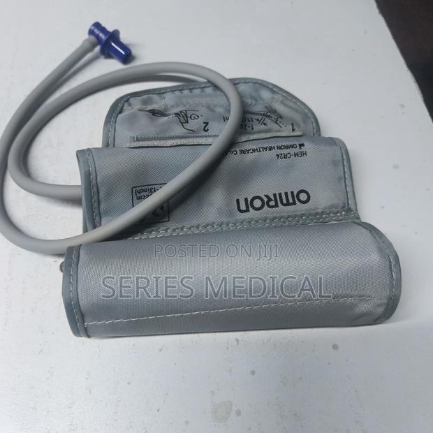 Omron M1 (Blood Pressure Machine) - thumbnail 4