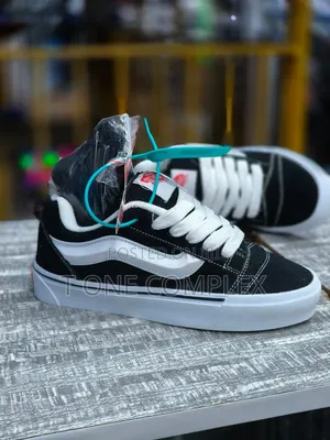 Quality Vans Knu Skool Sneakers Black White