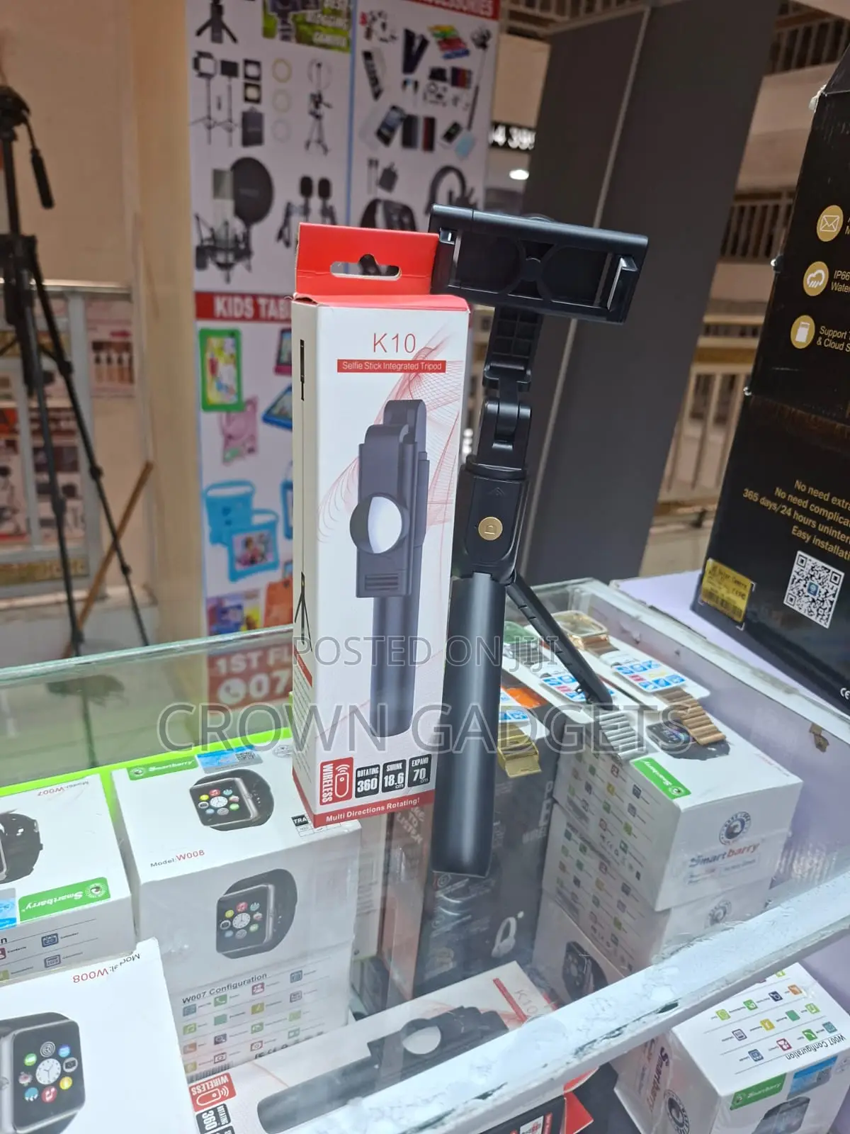  Extendable Selfie Stick Stand for Photos and Videos