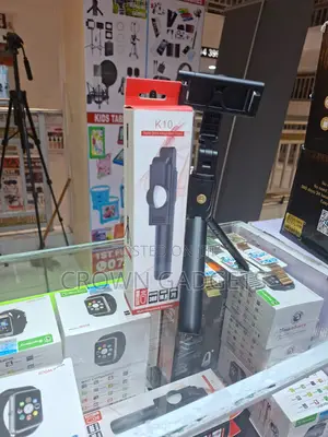  Extendable Selfie Stick Stand for Photos and Videos
