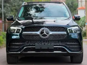 Mercedes-Benz GLE-Class GLE 300d 4MATIC 2020 Green