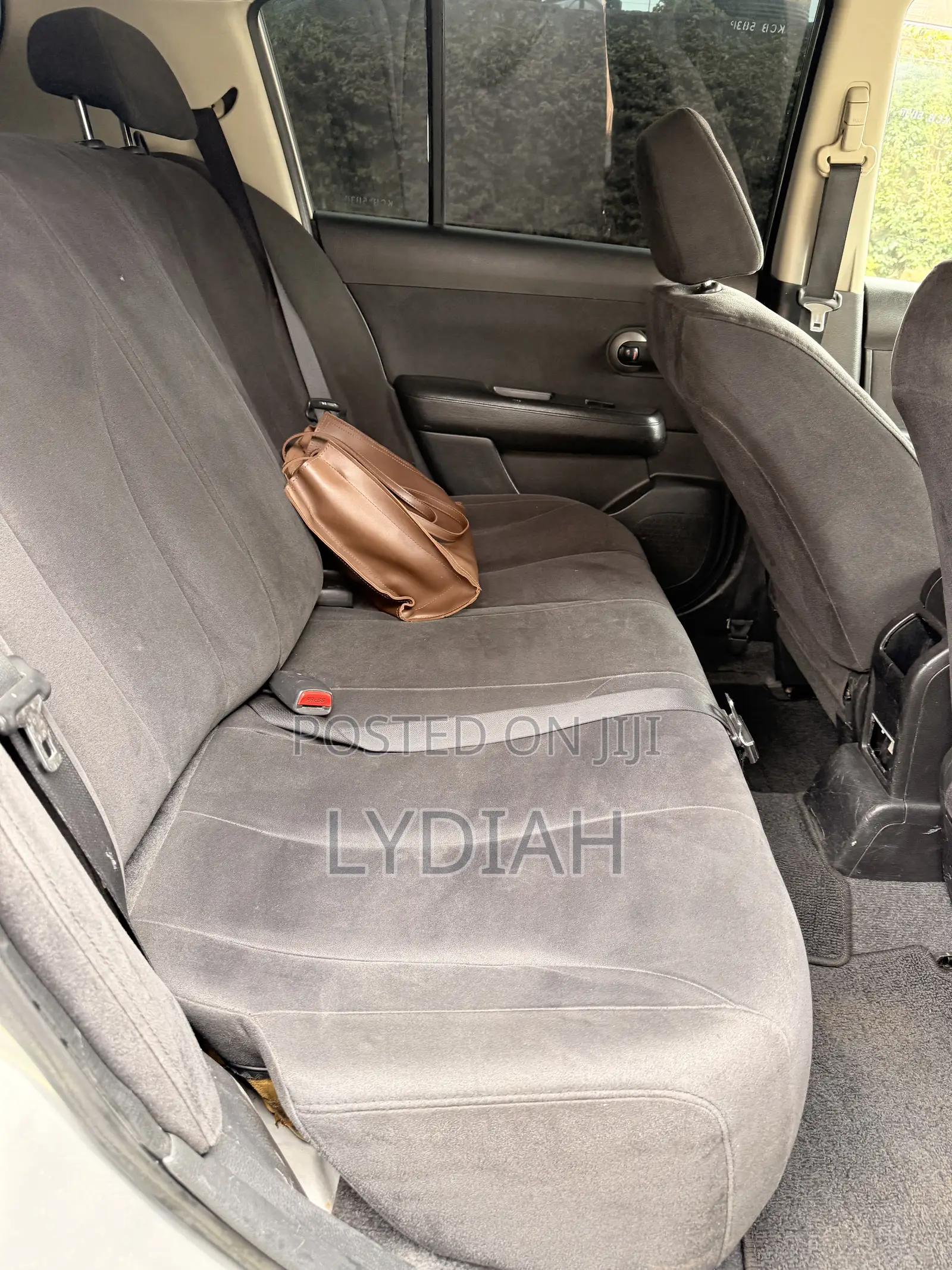 Nissan Tiida 2008 Silver