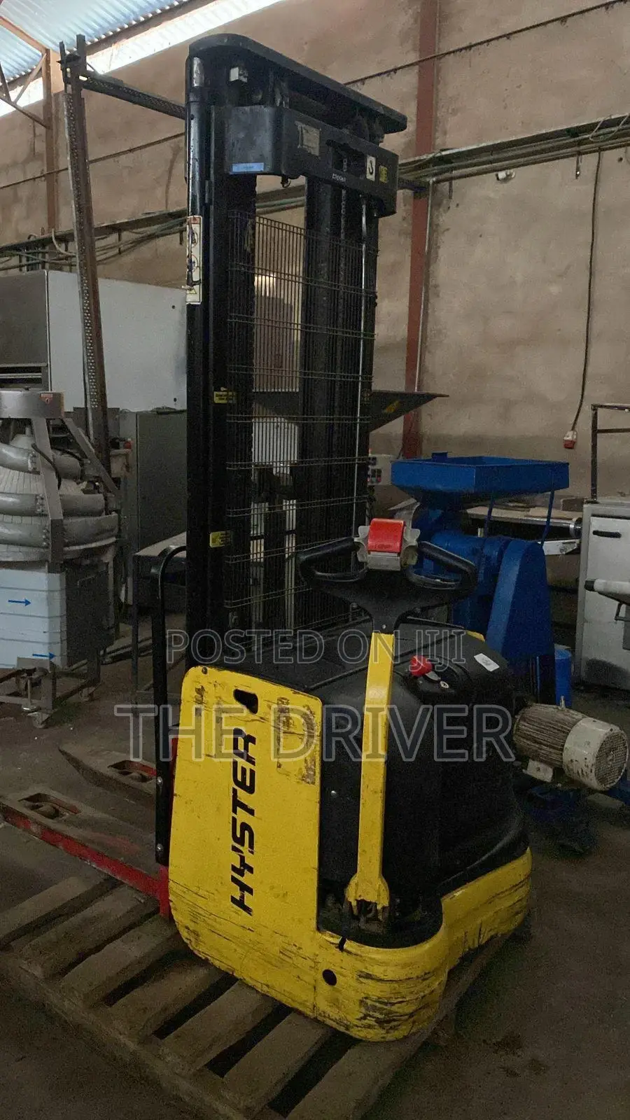 Hyster Reach Truck Forklift For Sale