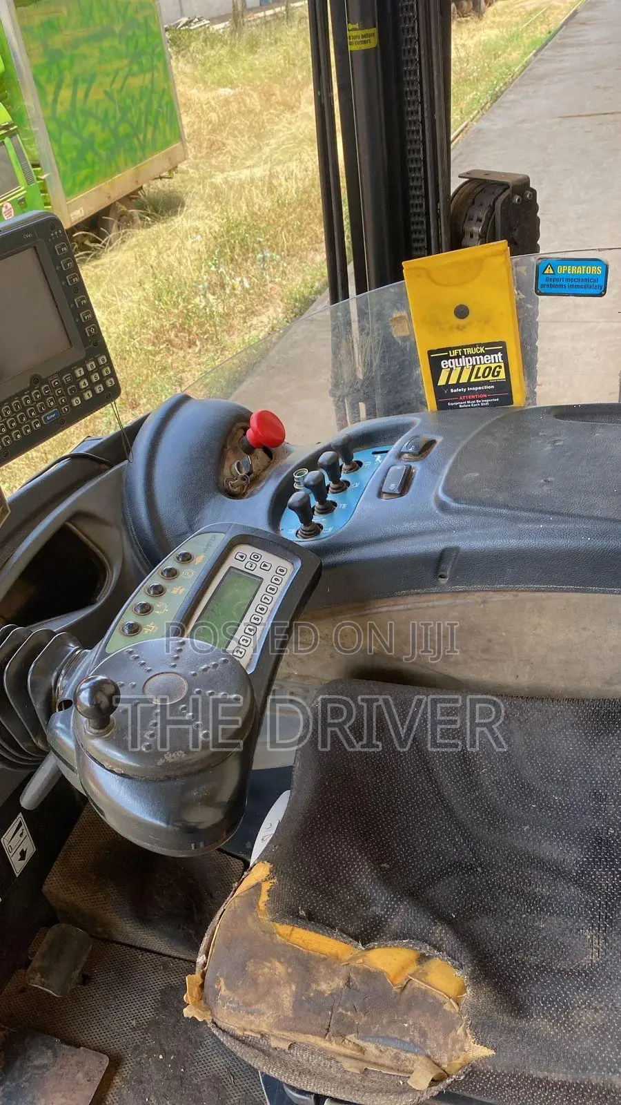 Hyster Reach Truck Forklift For Sale
