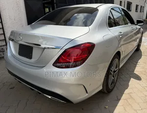 Mercedes-Benz C200 2019 Silver
