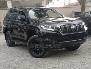 Toyota Land Cruiser Prado 2021 Black