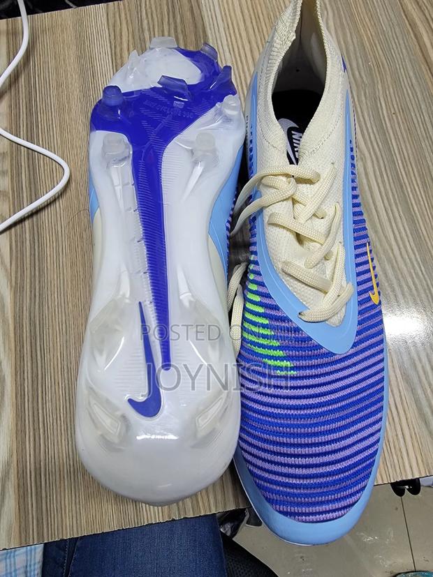 Phantom Football Boots - thumbnail 2