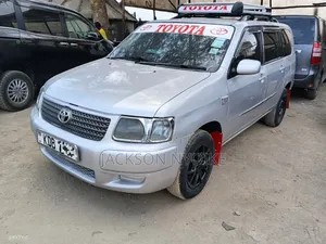 Toyota Succeed 2015 Silver