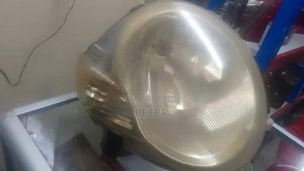 Nissan Wingroad Headlight - thumbnail 2