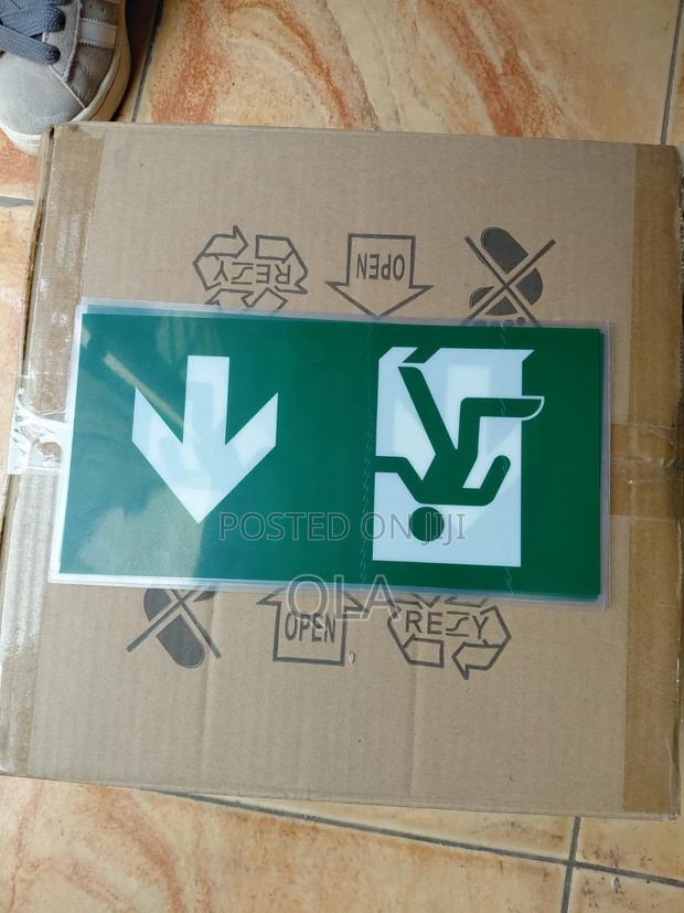 Up-down Pictrogram For Emergency Exit Sign - thumbnail 2
