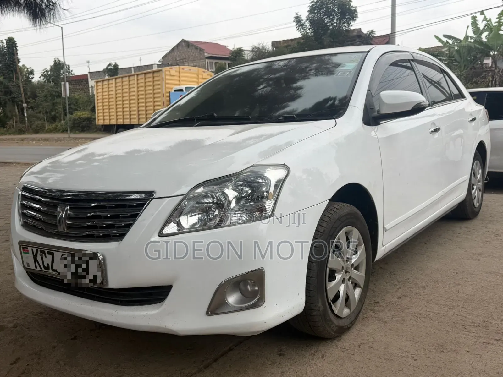 Toyota Premio 2013 White