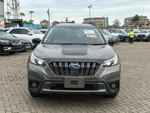 Subaru Outback 2022 Brown