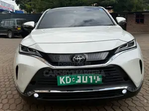 Toyota Harrier 2.0 2020 White
