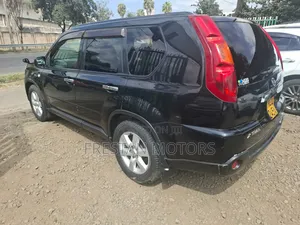 Nissan X-Trail 2010 Black