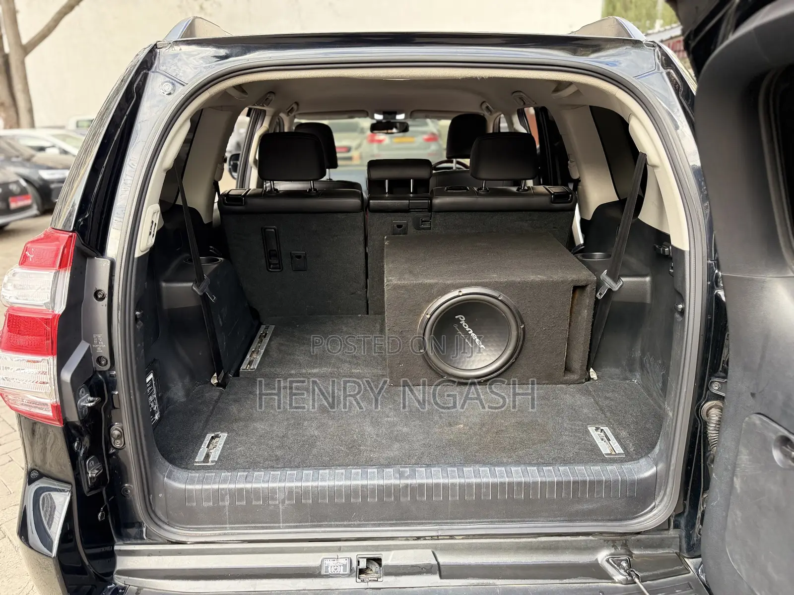 Toyota Land Cruiser Prado 2014 Black