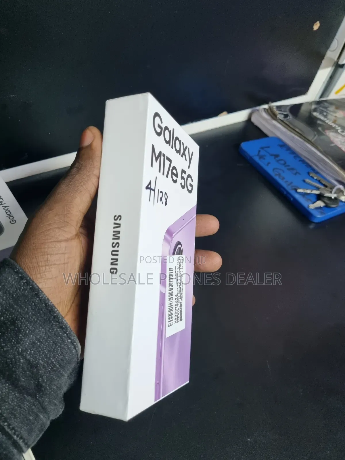 New Samsung Galaxy M17 5G 128 GB Purple