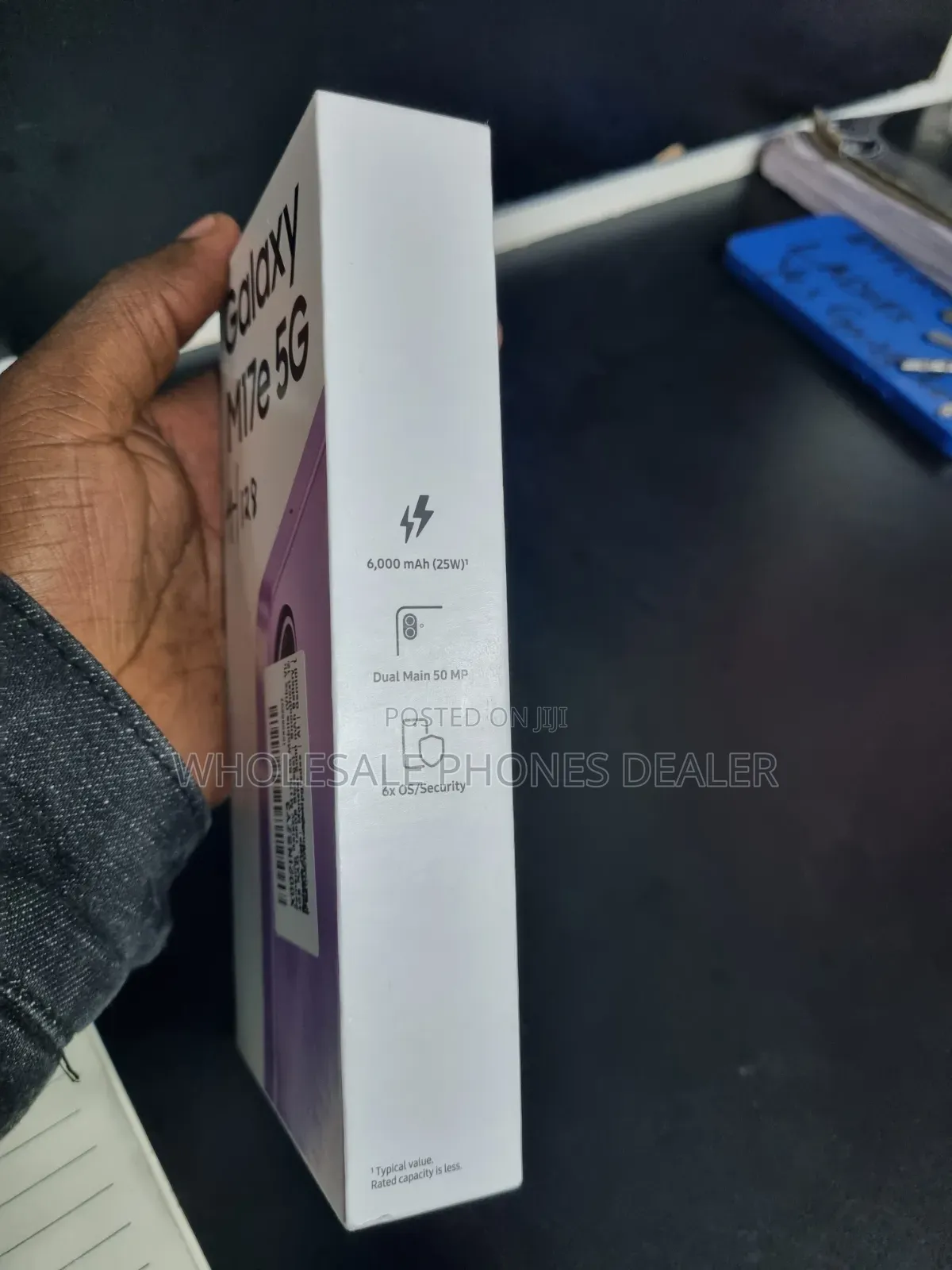 New Samsung Galaxy M17 5G 128 GB Purple