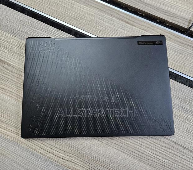 Laptop Asus ROG Zephyrus M16 16GB Intel Core i7 SSD 512GB - thumbnail 4