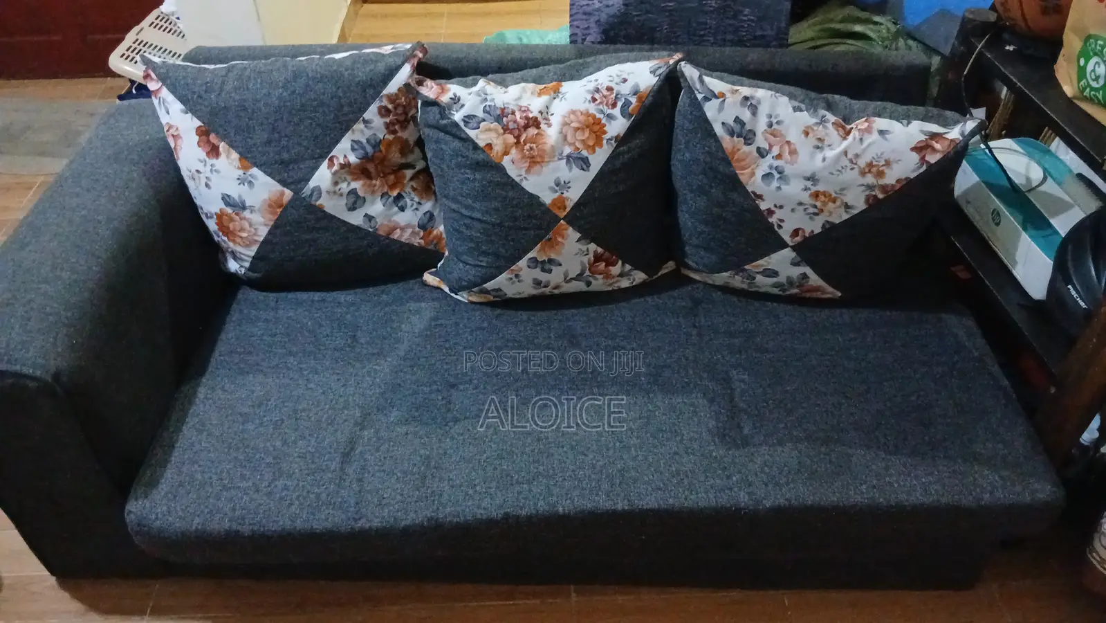 L-Shaped Seat