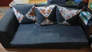 L-Shaped Seat