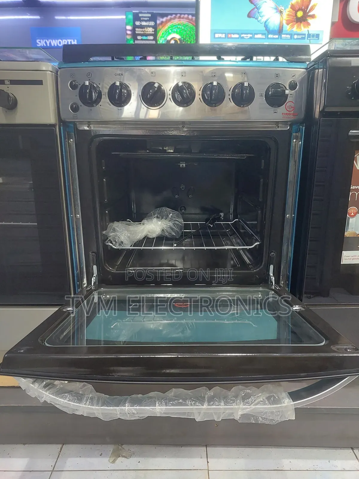 Eurochef 60x65cm Cooker 3 Gas + 1 Electric Burner With Electric Oven