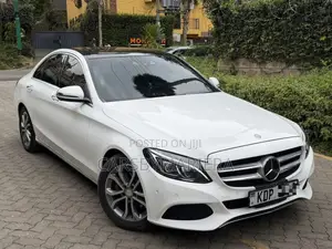 Mercedes-Benz C200 2016 White