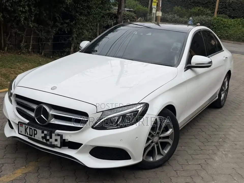 Mercedes-Benz C200 2016 White