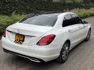 Mercedes-Benz C200 2016 White