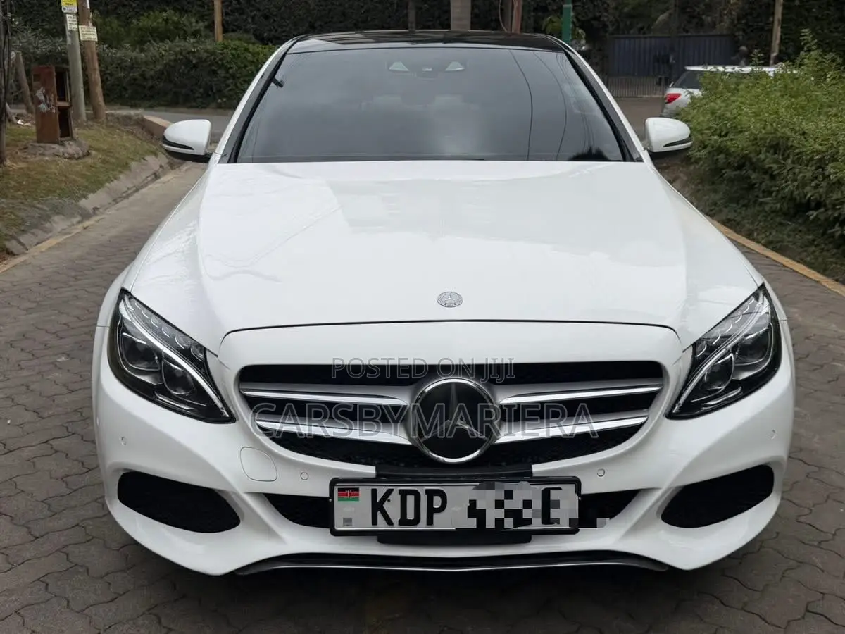 Mercedes-Benz C200 2016 White