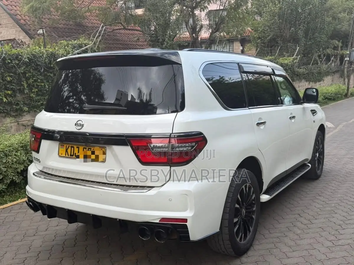 Nissan Patrol 2015 White
